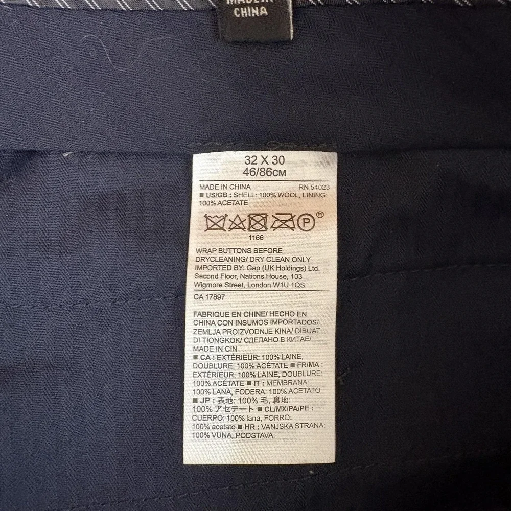 Banana Republic Suit Mens 38R 32x30 Wool Guabello Fabric Standard Fit 2 Pc